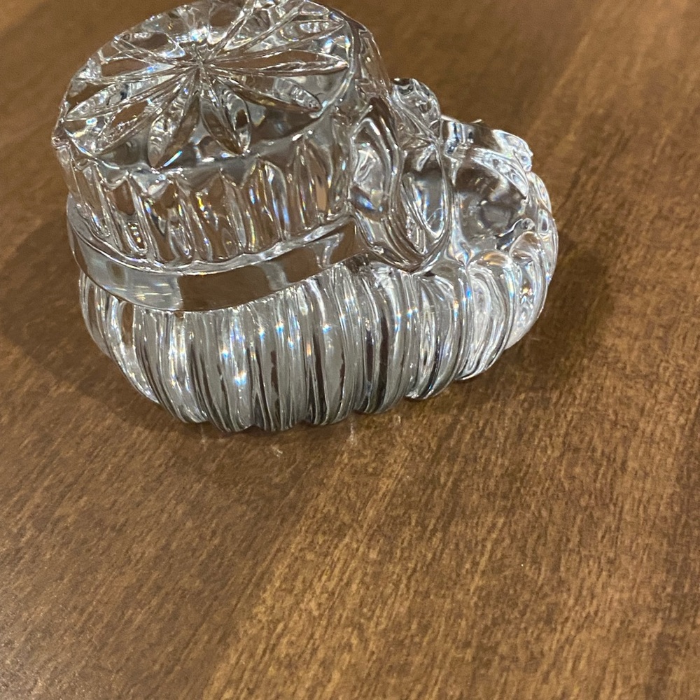 Vintage Crystal Baby Shoe/Bootie w/ Bow on top (Small) - Picture 4 of 8